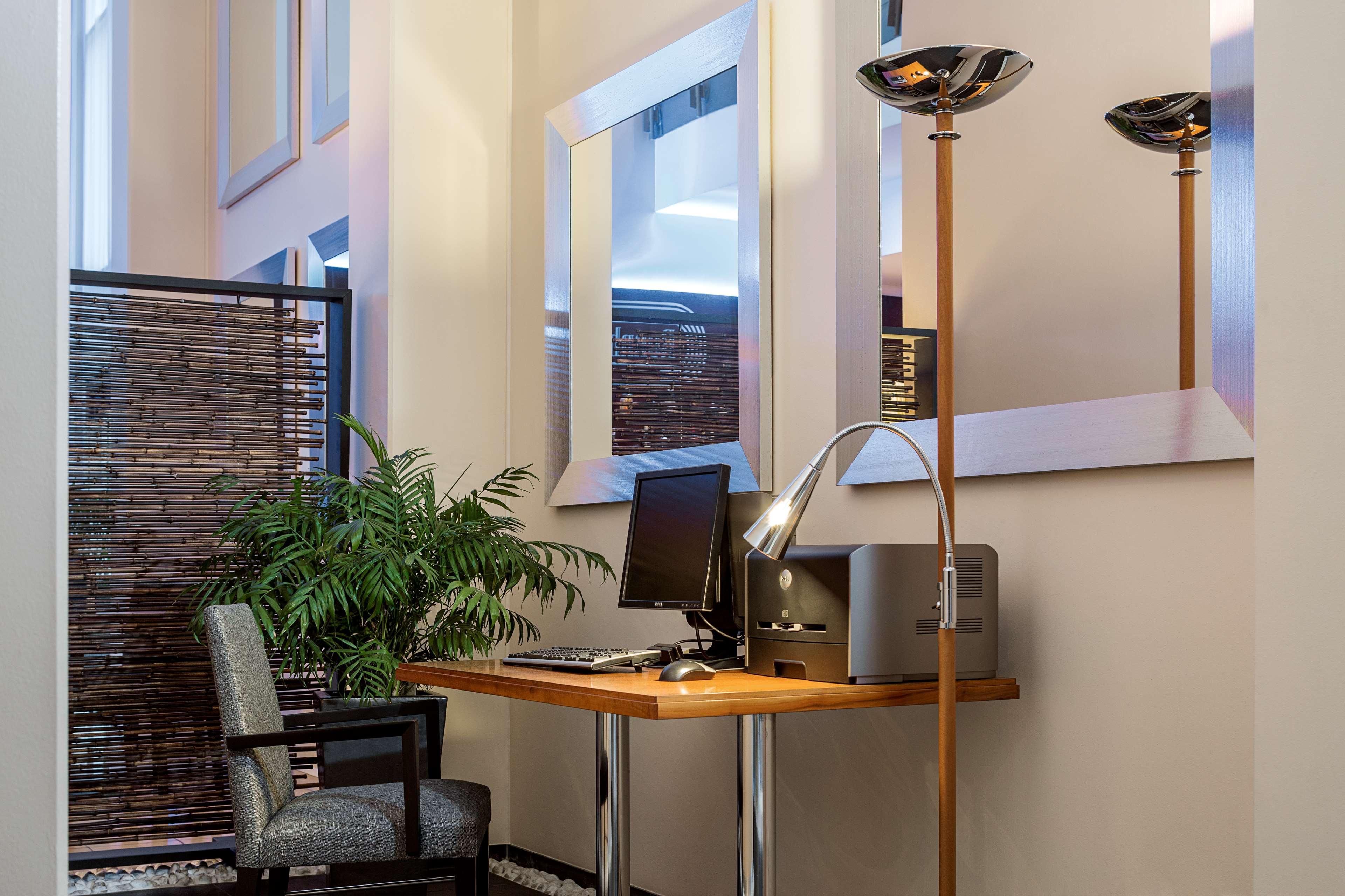 Nh Hamburg Horner Rennbahn Hotel Ngoại thất bức ảnh