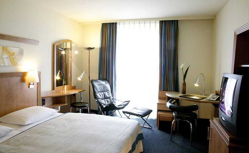 Nh Hamburg Horner Rennbahn Hotel Ngoại thất bức ảnh