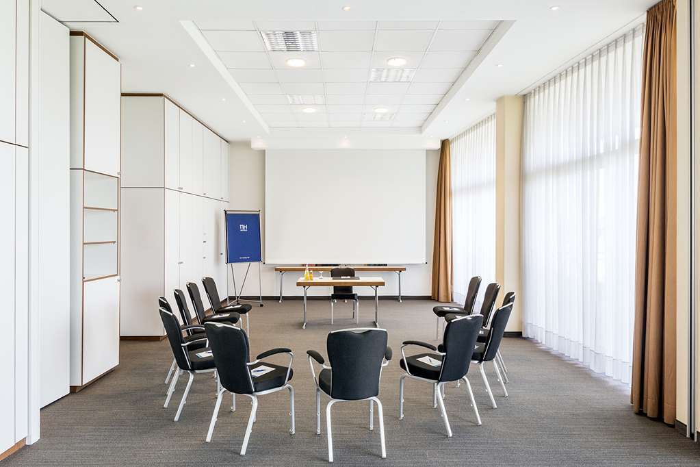 Nh Hamburg Horner Rennbahn Hotel Ngoại thất bức ảnh